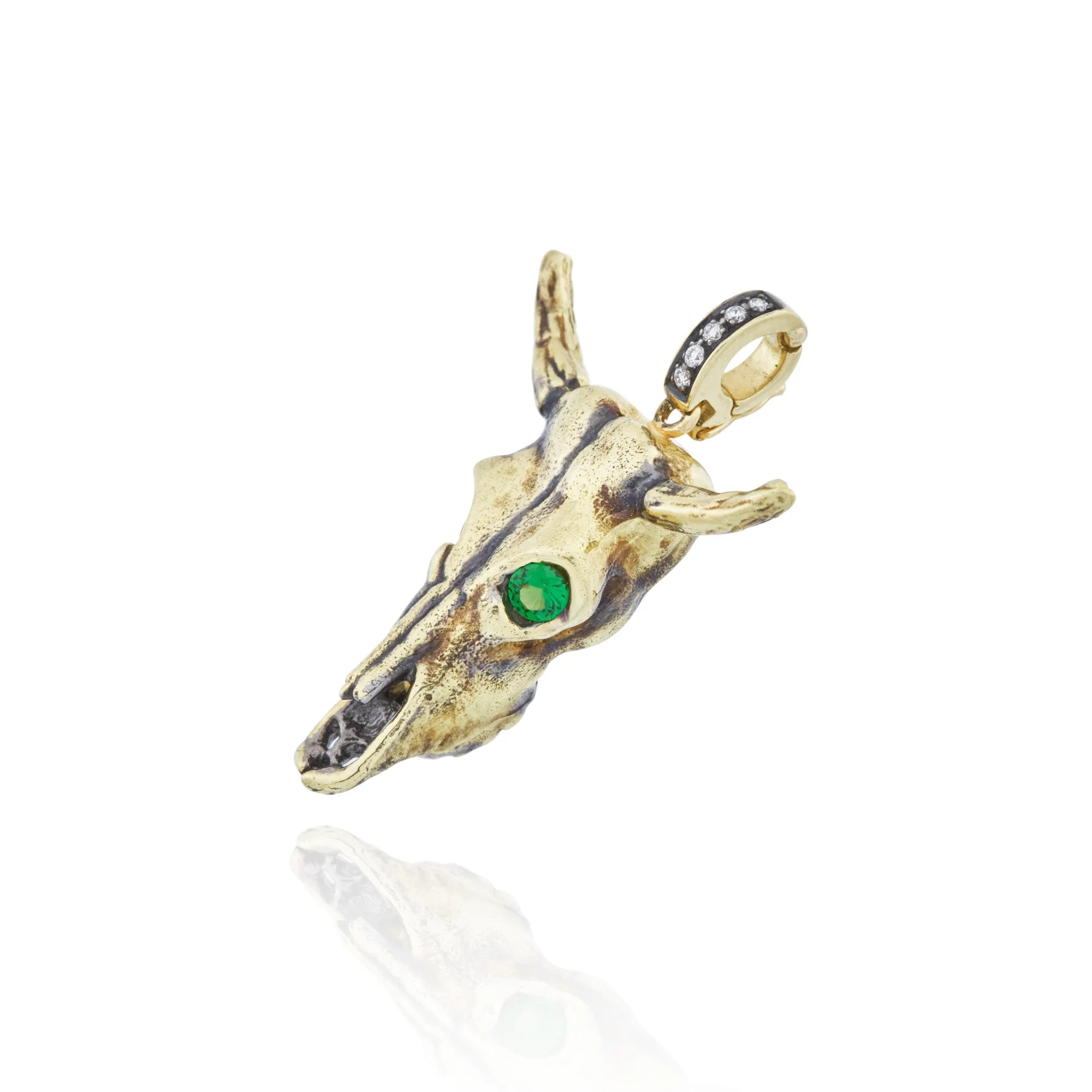 18kt Green Gold Medium Calf Skull Charm