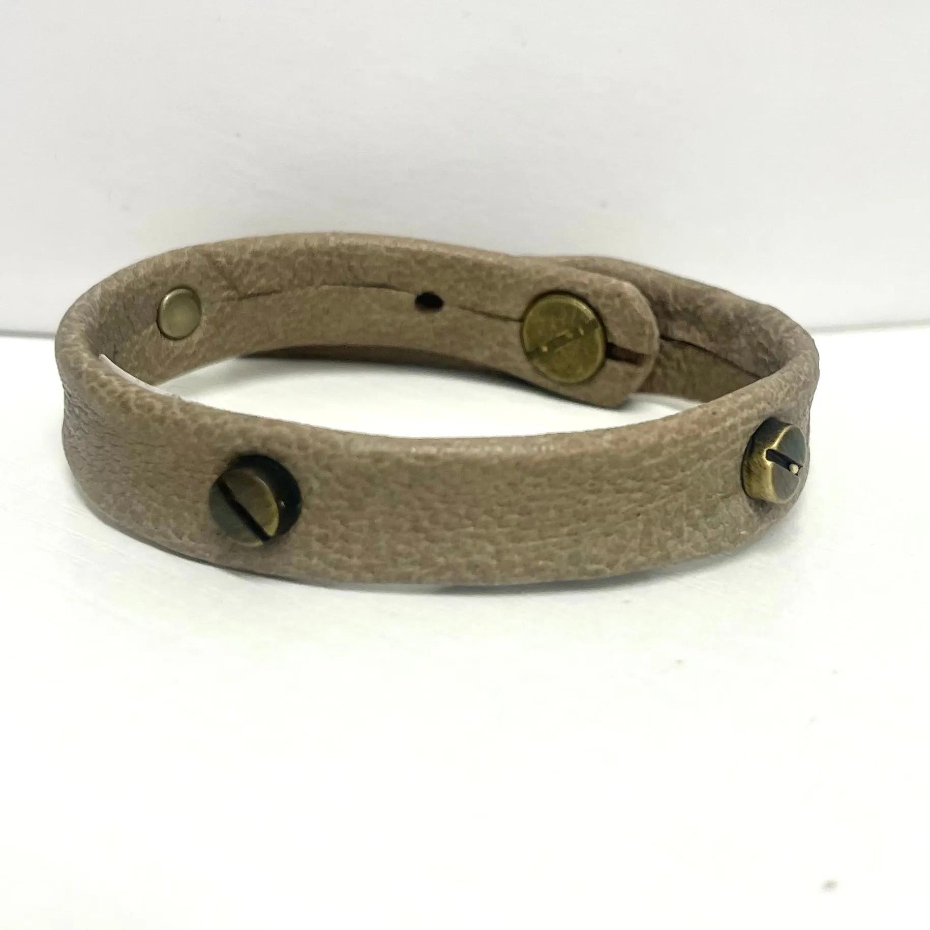 Genuine Leather Giving Bracelets